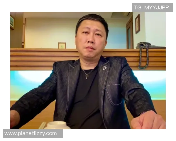 福法纳坦言久未被征召希望能与主教练面对面探讨原因